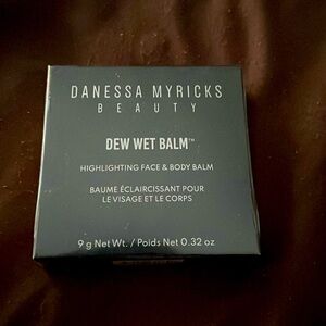 Danessa Myricks Beauty
Dew Wet Highlighter- rose water